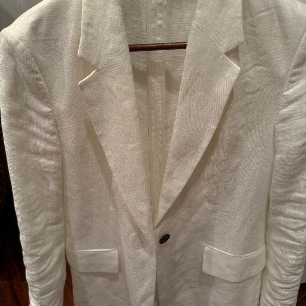 Elegant Cream Blazer
